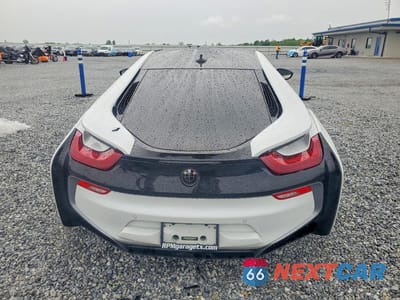 Zdjęcie 6 z 12 samochodu: 2014 BMW I8 VIN:WBY2Z2C52EVX64555 - miniatura