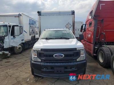 Piąte zdjęcie samochodu w środku: 2020 FORD F450 SUPER DUTY BOX TRUCK VIN:1FDUF4GN8LEE34744 - miniatura