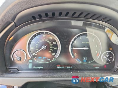 Zdjęcie 9 z 12 samochodu: 2017 BMW X5 XDR40E VIN:5UXKT0C55H0S80662 - miniatura