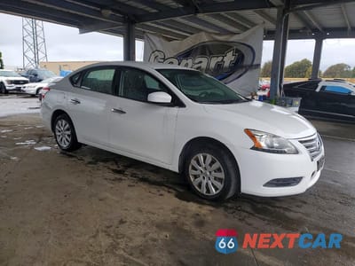 Czwarte zdjęcie samochodu z boku: 2015 NISSAN SENTRA SV VIN:3N1AB7AP2FY310106 - miniatura