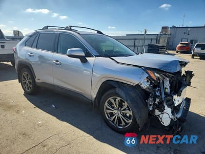 Czwarte zdjęcie samochodu z boku: 2025 TOYOTA RAV4 XLE PREMIUM VIN:JTMB6RFV5SD166282 - miniatura