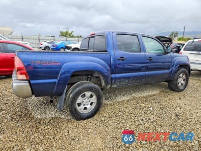 Trzecie zdjęcie samochodu z tyłu: 2006 TOYOTA TACOMA DOUBLE CAB PRERUNNER VIN:5TEJU62NX6Z278000 - miniatura