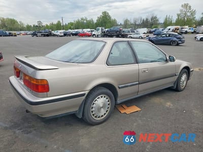 Trzecie zdjęcie samochodu z tyłu: 1991 HONDA ACCORD EX VIN:1HGCB716XMA058878 - miniatura