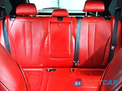 Zdjęcie 10 z 14 samochodu: 2016 BMW X5 M VIN:5YMKT6C54G0R78335 - miniatura