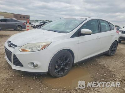 2014 FORD FOCUS SE 1FADP3K24EL327932 - główne zdjęcie licytacji z USA - miniatura