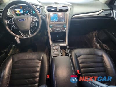 Zdjęcie 8 z 12 samochodu: 2017 FORD FUSION SE VIN:3FA6P0T9XHR101564 - miniatura
