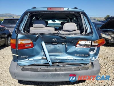 Zdjęcie 6 z 13 samochodu: 2000 TOYOTA SIENNA LE VIN:4T3ZF13C1YU316399 - miniatura
