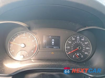 Zdjęcie 9 z 11 samochodu: 2018 KIA OPTIMA LX VIN:KNAGT4L39J5239650 - miniatura