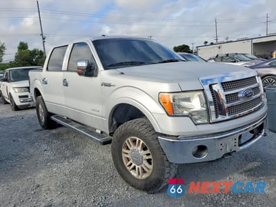 Czwarte zdjęcie samochodu z boku: 2012 FORD F150 SUPERCREW VIN:1FTFW1ET6CFA27352 - miniatura