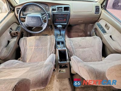 Zdjęcie 8 z 13 samochodu: 1997 TOYOTA 4RUNNER SR5 VIN:JT3GN86R7V0049793 - miniatura