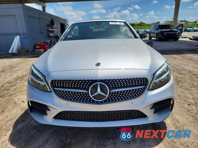 Piąte zdjęcie samochodu w środku: 2021 MERCEDES-BENZ C 300 VIN:W1KWK8DBXMG102830 - miniatura