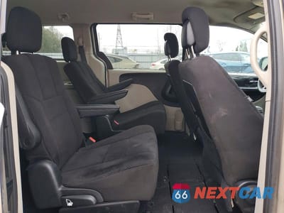 Zdjęcie 11 z 13 samochodu: 2014 DODGE GRAND CARAVAN SE VIN:2C4RDGBGXER109366 - miniatura
