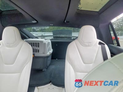 Zdjęcie 10 z 13 samochodu: 2021 TESLA MODEL X VIN:5YJXCBE58MF326805 - miniatura