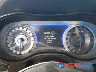 Zdjęcie 9 z 12 samochodu: 2022 CHRYSLER 300 S VIN:2C3CCABG9NH256469 - miniatura