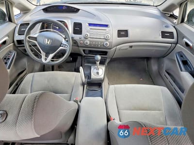 Zdjęcie 8 z 12 samochodu: 2010 HONDA CIVIC LX VIN:2HGFA1F5XAH332073 - miniatura