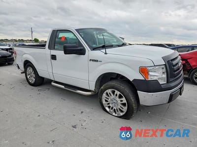 Czwarte zdjęcie samochodu z boku: 2010 FORD F150 VIN:1FTMF1CW2AKE78657 - miniatura