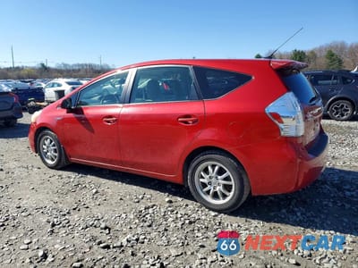 Drugie zdjęcie samochodu z przodu: 2013 TOYOTA PRIUS V THREE VIN:JTDZN3EU4D3223751 - miniatura