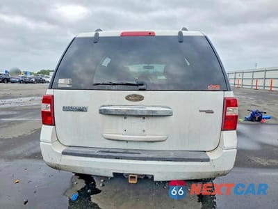 Zdjęcie 6 z 12 samochodu: 2008 FORD EXPEDITION XLT VIN:1FMFU16588LA44079 - miniatura