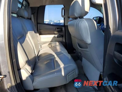 Zdjęcie 10 z 12 samochodu: 2010 TOYOTA TUNDRA GRADE VIN:5TFUM5F10AX005565 - miniatura