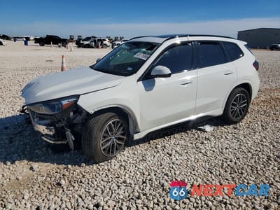 2023 BMW X1 XDRIVE28I WBX73EF03P5X02453 - główne zdjęcie licytacji z USA - miniatura