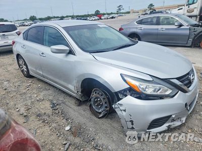 Czwarte zdjęcie samochodu z boku: 2018 NISSAN ALTIMA 2.5 S VIN:1N4AL3AP7JC231623 - miniatura