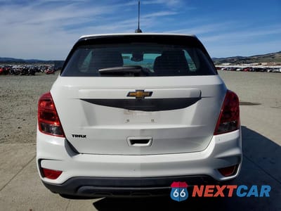 Zdjęcie 6 z 12 samochodu: 2017 CHEVROLET TRAX LS VIN:KL7CJKSB8HB174254 - miniatura