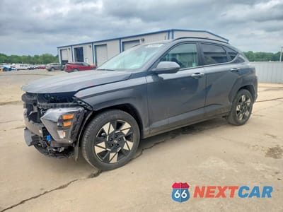 2025 HYUNDAI KONA SEL KM8HB3AB0SU339640 - główne zdjęcie licytacji z USA - miniatura