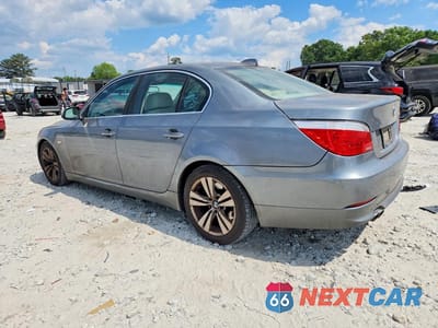 Trzecie zdjęcie samochodu z tyłu: 2010 BMW 528 I VIN:WBANU5C51AC363709 - miniatura