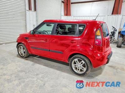 Drugie zdjęcie samochodu z przodu: 2011 KIA SOUL + VIN:KNDJT2A20B7316354 - miniatura