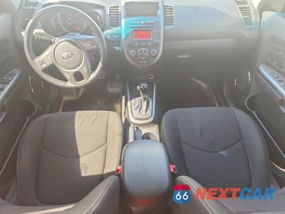 Zdjęcie 8 z 13 samochodu: 2012 KIA SOUL + VIN:KNDJT2A68C7471237 - miniatura