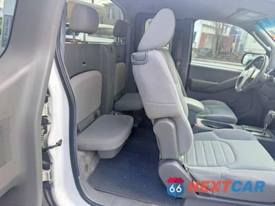 Zdjęcie 9 z 11 samochodu: 2011 NISSAN FRONTIER S VIN:1N6BD0CT9BC425525 - miniatura