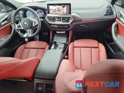 Zdjęcie 8 z 14 samochodu: 2025 BMW X4 M40I VIN:5UX43DT0XS9X68691 - miniatura