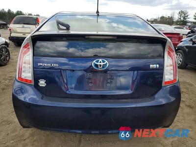 Zdjęcie 6 z 11 samochodu: 2015 TOYOTA PRIUS TWO VIN:JTDKN3DU3F1892837 - miniatura