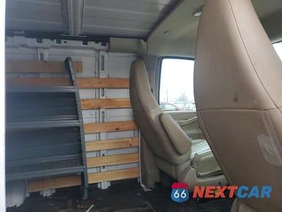 Zdjęcie 11 z 13 samochodu: 2022 CHEVROLET EXPRESS G2500 VIN:1GCWGBFP8N1234538 - miniatura