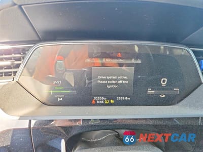 Zdjęcie 9 z 12 samochodu: 2021 AUDI E-TRON PREMIUM PLUS VIN:WA1LAAGE7MB038010 - miniatura