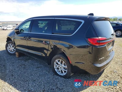 Drugie zdjęcie samochodu z przodu: 2023 CHRYSLER PACIFICA TOURING L VIN:2C4RC1BG7PR553355 - miniatura