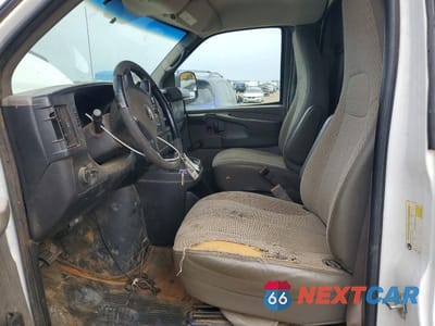 Zdjęcie 7 z 13 samochodu: 2015 CHEVROLET EXPRESS G3500 VIN:1GB0G2CG8F1252621 - miniatura
