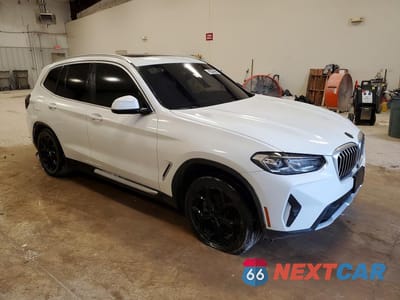 Czwarte zdjęcie samochodu z boku: 2024 BMW X3 XDRIVE30I VIN:5UX53DP06R9V80095 - miniatura