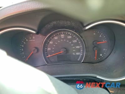 Zdjęcie 9 z 13 samochodu: 2014 KIA SORENTO LX VIN:5XYKT3A6XEG535990 - miniatura