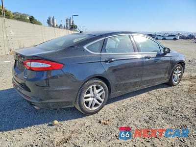 Trzecie zdjęcie samochodu z tyłu: 2016 FORD FUSION SE VIN:3FA6P0HD6GR291102 - miniatura