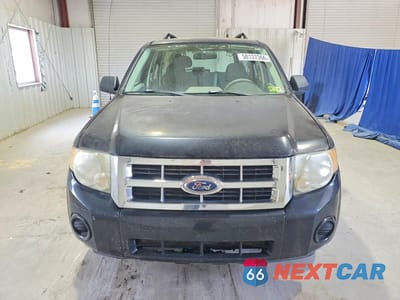 Piąte zdjęcie samochodu w środku: 2008 FORD ESCAPE VIN:1FMCU92Z98KA82078 - miniatura