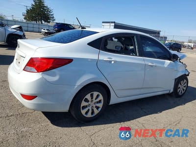 Trzecie zdjęcie samochodu z tyłu: 2017 HYUNDAI ACCENT SE VIN:KMHCT4AE9HU363791 - miniatura
