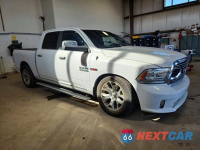 Czwarte zdjęcie samochodu z boku: 2016 RAM 1500 LONGHORN VIN:1C6RR7PM3GS143061 - miniatura