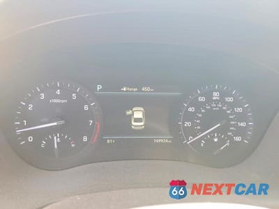 Zdjęcie 9 z 12 samochodu: 2018 GENESIS G80 3.8 VIN:KMHGN4JE6JU235378 - miniatura