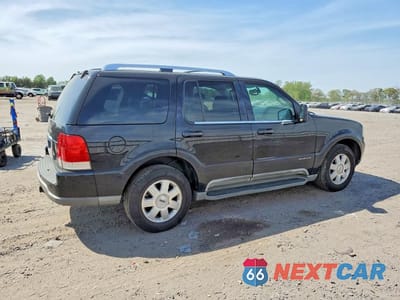 Trzecie zdjęcie samochodu z tyłu: 2004 LINCOLN AVIATOR VIN:5LMEU88H54ZJ25301 - miniatura