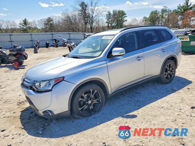 2015 MITSUBISHI OUTLANDER SE JA4AZ3A35FZ011126 - główne zdjęcie licytacji z USA - miniatura