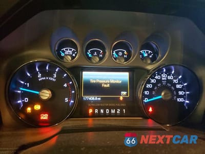 Zdjęcie 9 z 12 samochodu: 2015 FORD F350 SUPER DUTY VIN:1FT8W3BT6FED41621 - miniatura