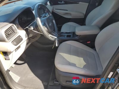 Zdjęcie 7 z 13 samochodu: 2018 KIA SORENTO LX VIN:5XYPG4A37JG392867 - miniatura