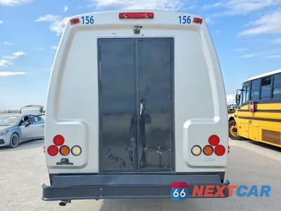 Zdjęcie 6 z 13 samochodu: 2011 FORD E450 SHUTTLE BUS VIN:1FDXE4FS5BDB34834 - miniatura