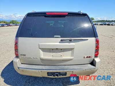 Zdjęcie 6 z 12 samochodu: 2011 GMC YUKON XL DENALI VIN:1GKS2MEF0BR140236 - miniatura
